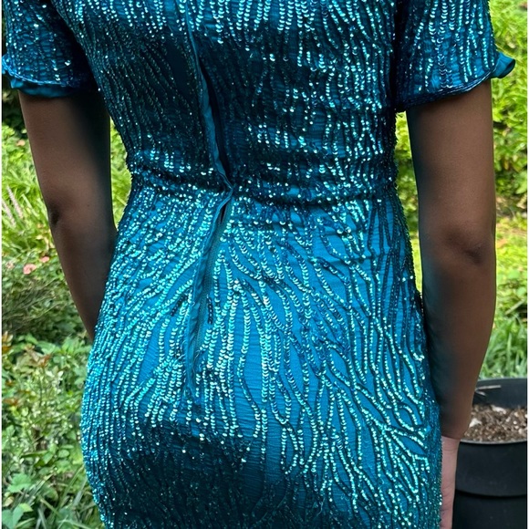 Stenay vintage blue sequin dress. Size 4, 100% silk with polyester lining. - Picture 4 of 16